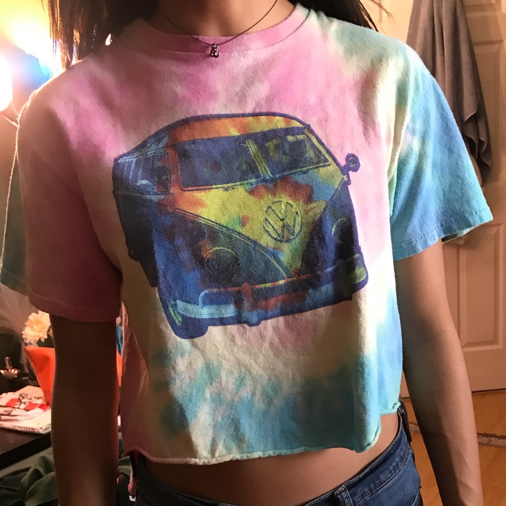 VW tye-dye vintage crop top